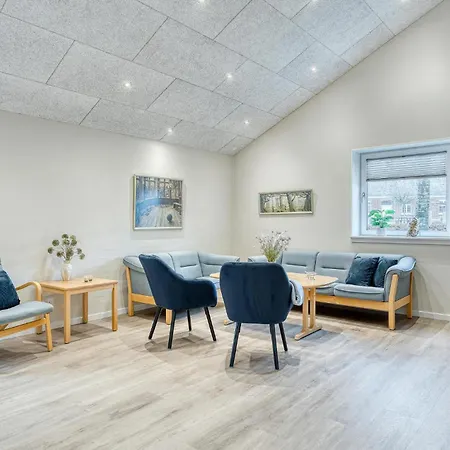 Beautiful In With Kitchen Vakantiehuis